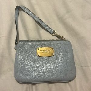Micheal Kors - mini wrist bag